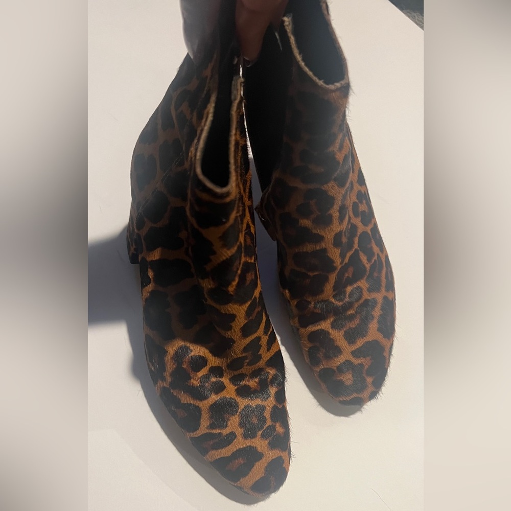 ZARA leopard ankle Boots